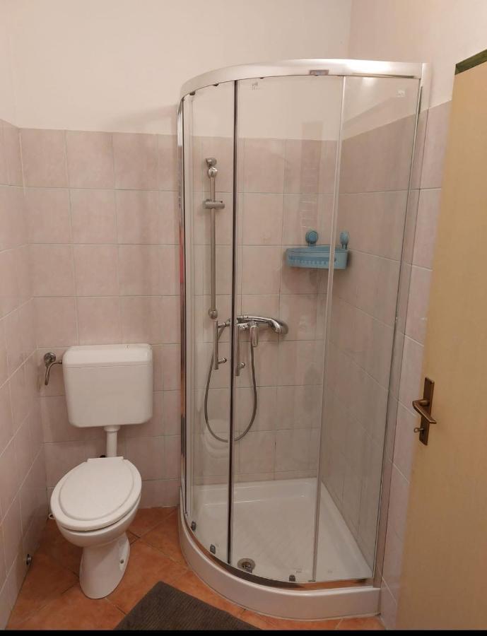 Graciela Apartment